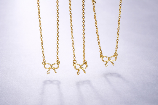 Dainty Necklace Bow Charm Peefext for Layering